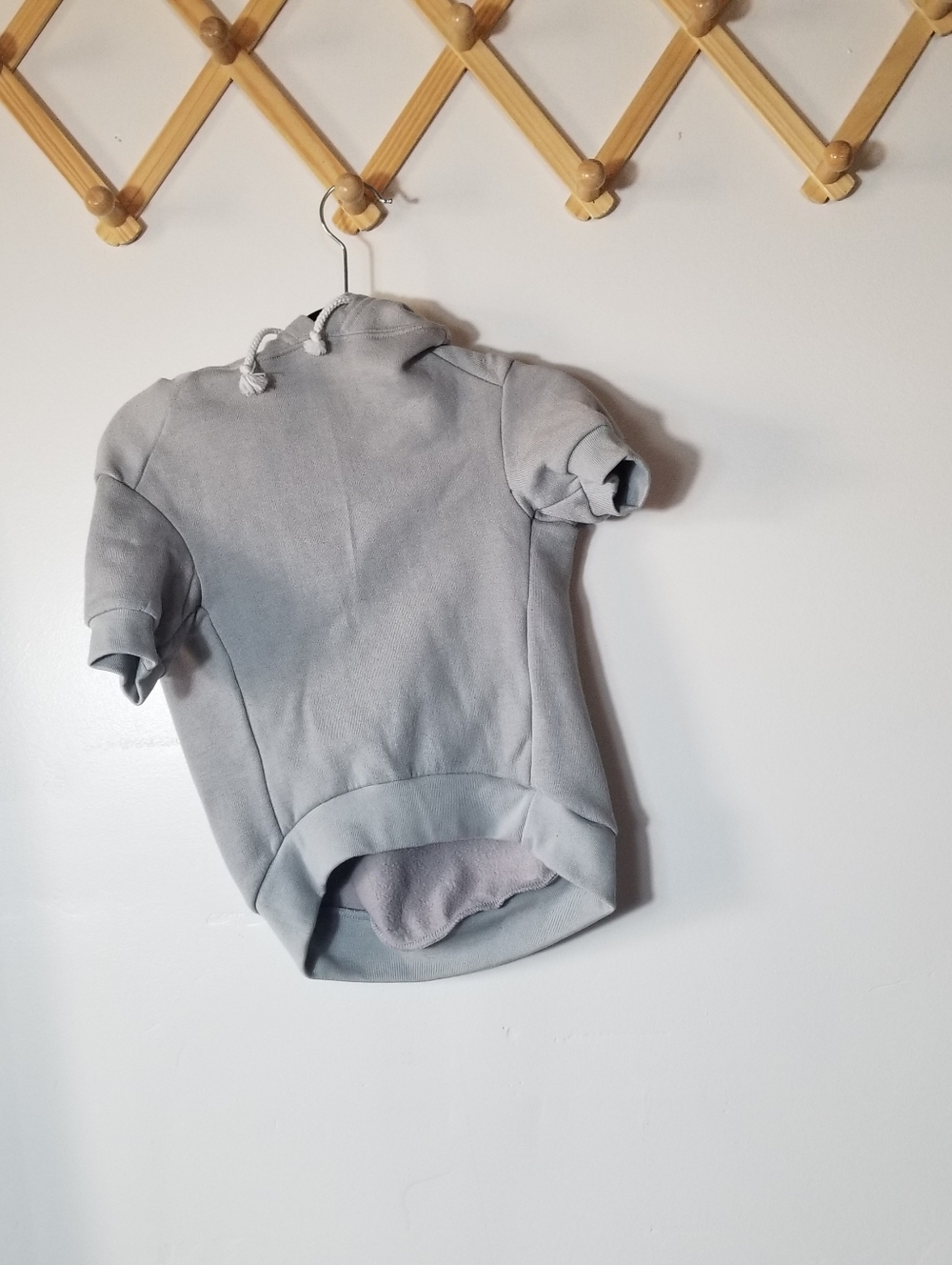 DOGGIDUDS DOG GRAY HOODIE SIZE LARGE - Picture 2 of 11